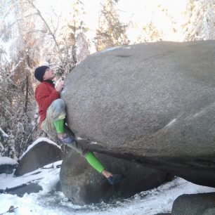 Nezasněžené kameny po úpravě