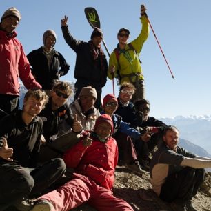 Členové týmu včetně šerpů