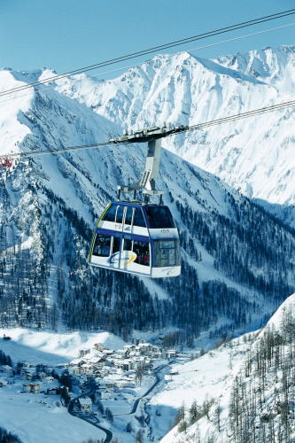 Dvoupatrová lanovka ze Samnaun. Foto: Switzerland Tourism