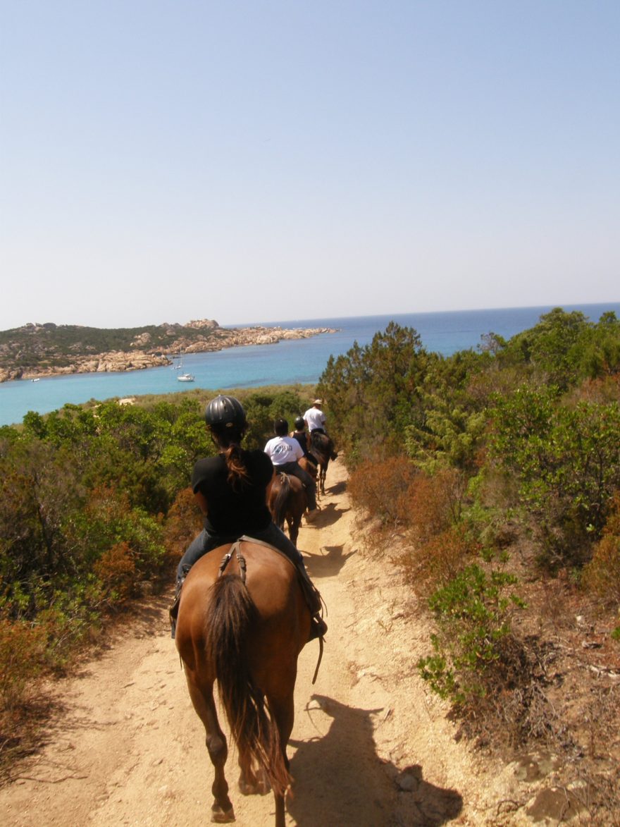 Turistika na koních na Korsice, © ATC