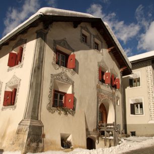 Nádherně zdobené domy