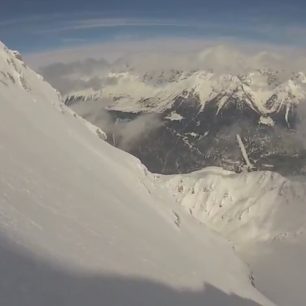 Zasněžené Julské Alpy