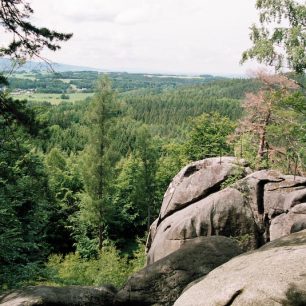 Skalní blok s Venušinými miskami