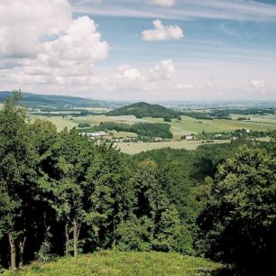 Žulovská pahorkatina - výhled z Boží hory ke Kaní hoře