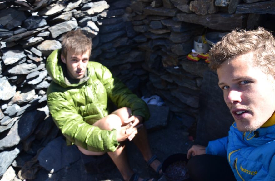 Naše útočiště - BC Noshaqu, 4650 m