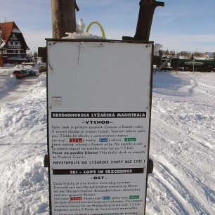 Dvojjazyčné informační tabule jsou na hranici samozřejmostí, Altenberg, Německo