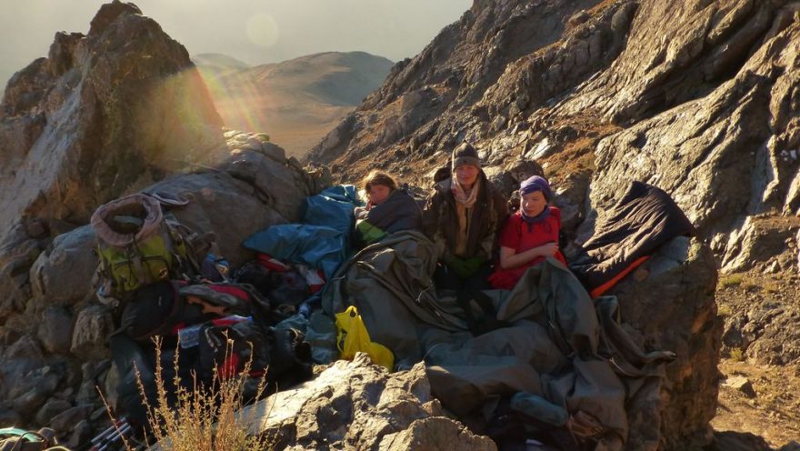 Krásné probuzení uprostřed skal, Irák