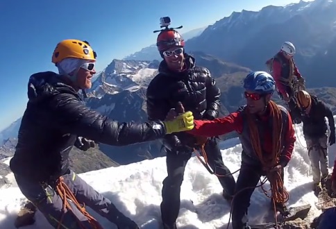 První tým na vrcholu Matterhornu