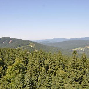 Výhled na Vysokou z rozhledny Súkenická, foto Ben Skála, zdroj: wikipedia.cz