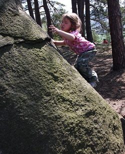 Dětičky při lezení