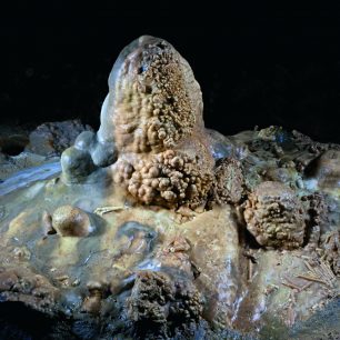 Krápníková výzdoba Mladečských jeskyní