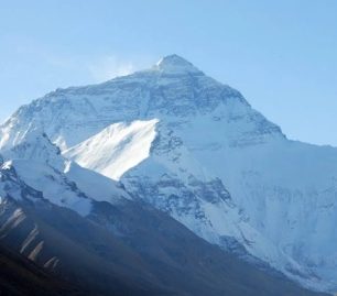 Mount Everest (pohled ze severu)