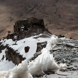 Kajícníci na nestabilní suti