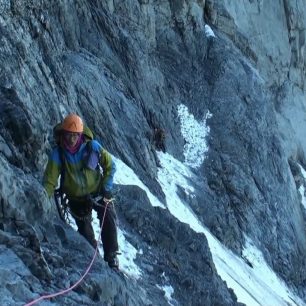 V moři kamenů severní stěny