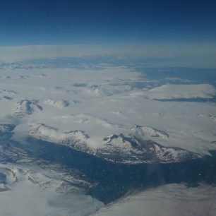 Letecký pohled na ledový ostrov