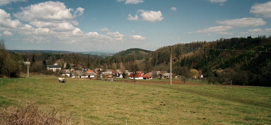 Krajina s obcí Blažov