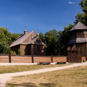 Dřevěný kostel v Paluše