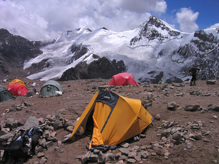 Trek do BC Plaza de Mulas pod Aconcaguou 1