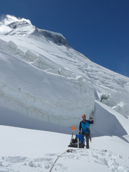 Množství trhlin a seráků znesnadňovalo výstup do C1