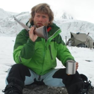 Lední medvědi jsou na Nordenskjoldově zemi opravodvým rizikem