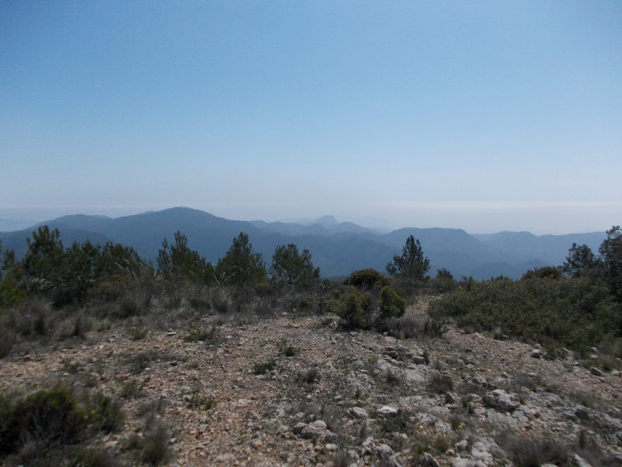 Typická krajina Sierra Calderony