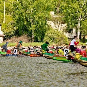 Lodě v akci na Labi
