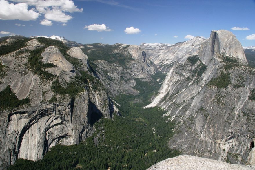 Žulové údolí Yosemite, USA