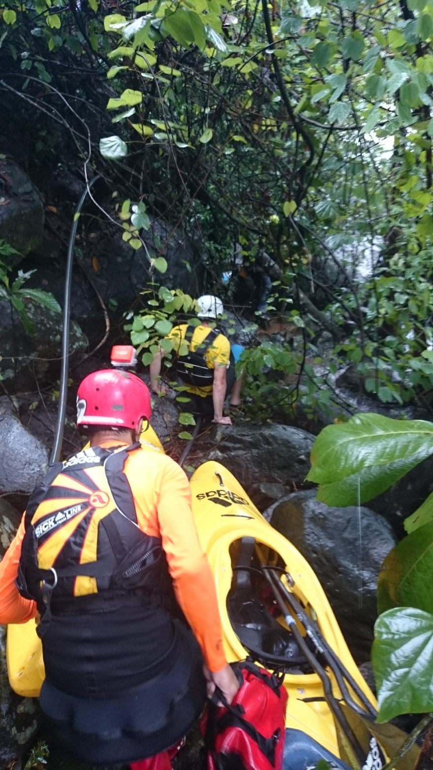 Kérala - prodírání se jihoindickou džunglí kajak rozhodně neusnadní