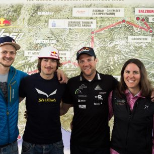 Představení trasy pro Red Bull X-Alps 2015, zleva Paul Guschlbauer, Aaron Durogati, Christian Maurer a Yvonne Dathe, foto Leo Rosas