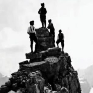 Britové už před 150 lety věděli, že za zdánlivým vrcholovým nic stojí množství zážitků a zkušeností