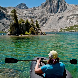 Díky packraftu s dosanete i na jinak těžko dostupná místa