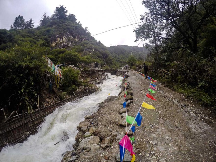 Stoupání podél řeky