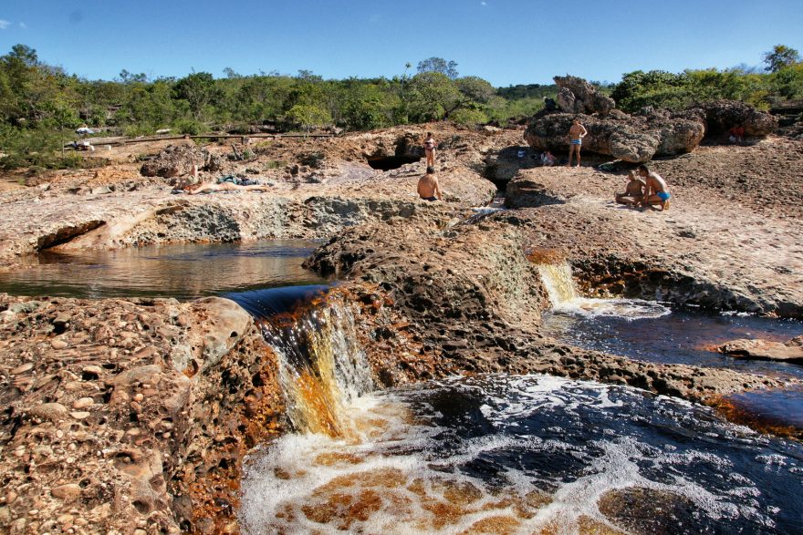 Jezírka vybízí k příjemnému osvěžení, Chapada Diamantina, Brazílie.