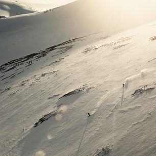 Záběry ze snímku Few Days