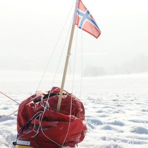 Sáně pojmenované podle Amundsenovy lodi Gjoa