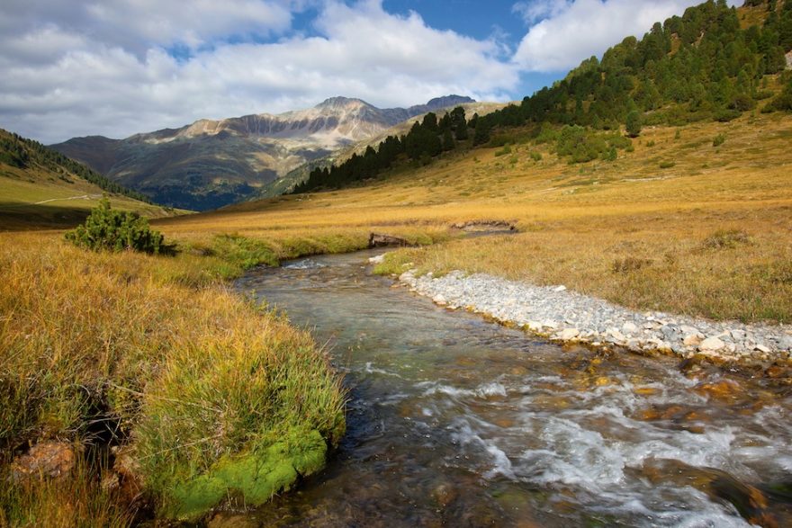 Řeka Clemgia, God Tamangur