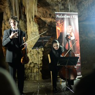 Vážná hudba v jeskyni