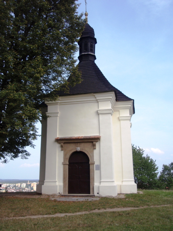 Stážná hora - kaple Povýšení sv. Kříže