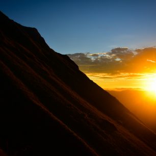 východ slunce na Mt. Iglit