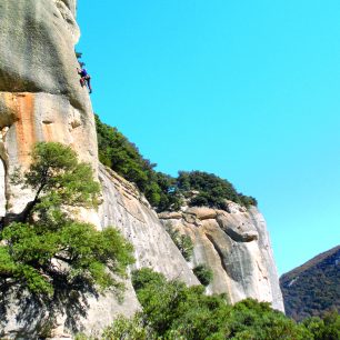 Mix vápence a pískovce – Buoux , Francie