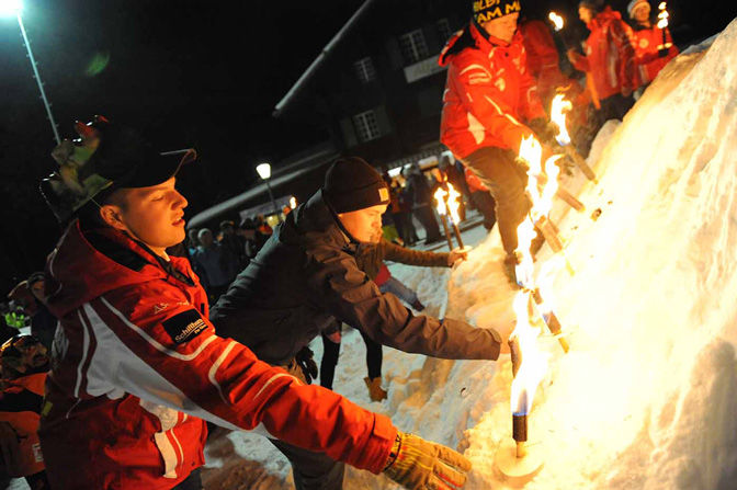 Oslavy doprovázející závodní víkend, Műrren, Švýcarsko