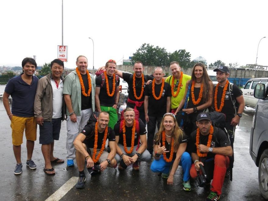 Po příletu do nepálského Káthmándú.