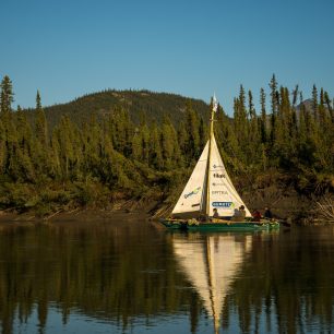 Plachetnicí na Aljašce