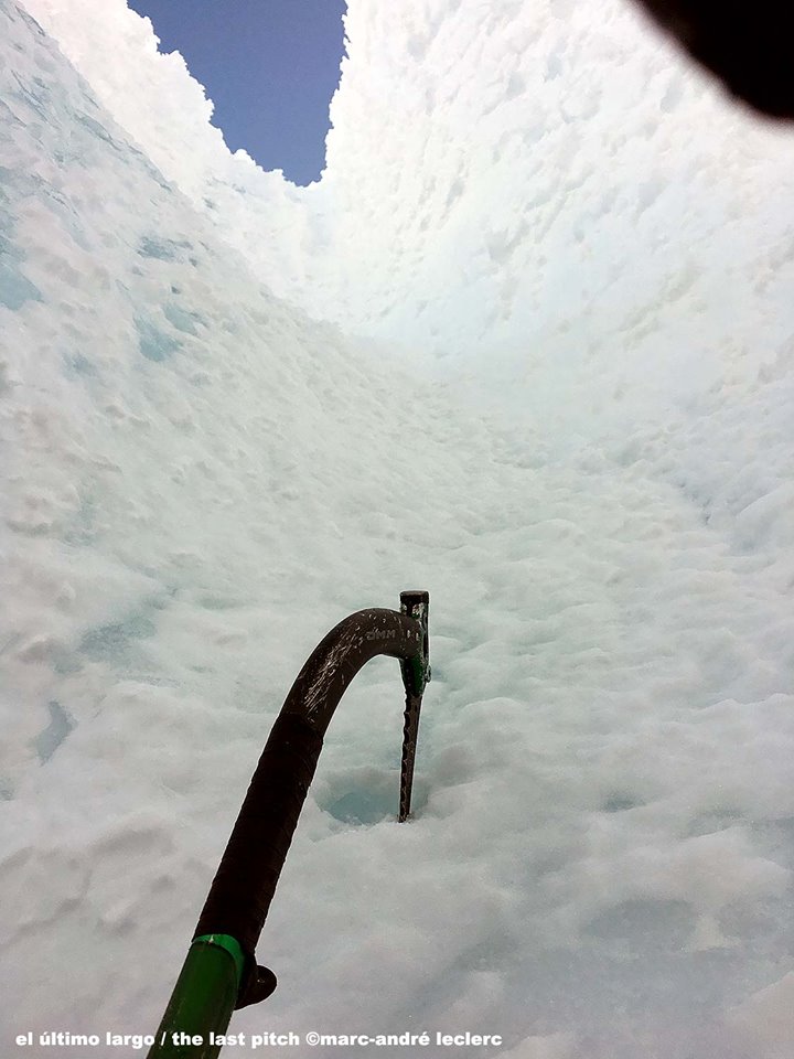 Vrcholové, sněhové čepice josu pro Patagonii typické