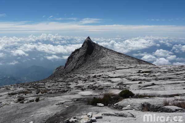 Mount Kinabalu - výstup na nejvyšší horu Malajsie na Borneu