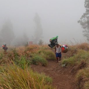 Výstup na Mount Rinjani na ostrově Lombok
