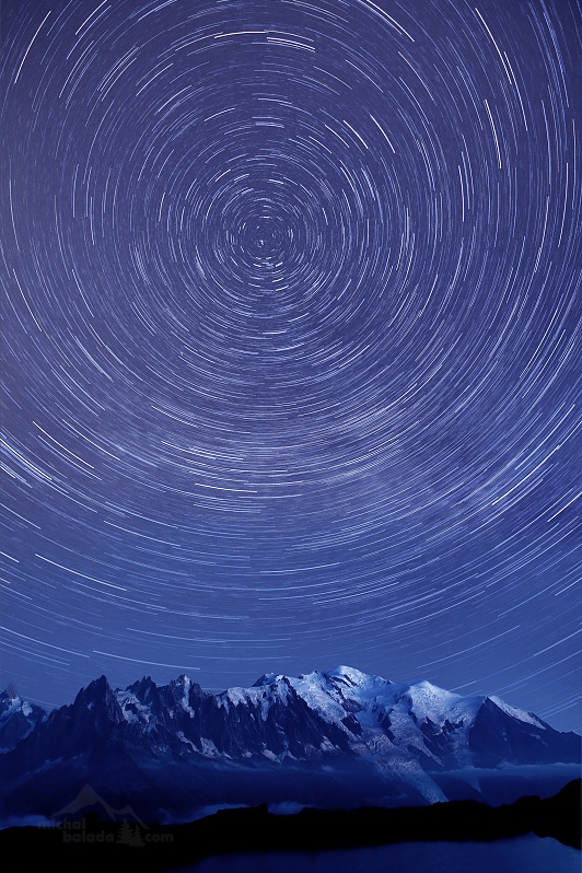 Hvězdné nebe nad Mont Blancem