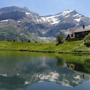 Výhled na Ženevské jezero, Les Diablerets, Švýcarsko
