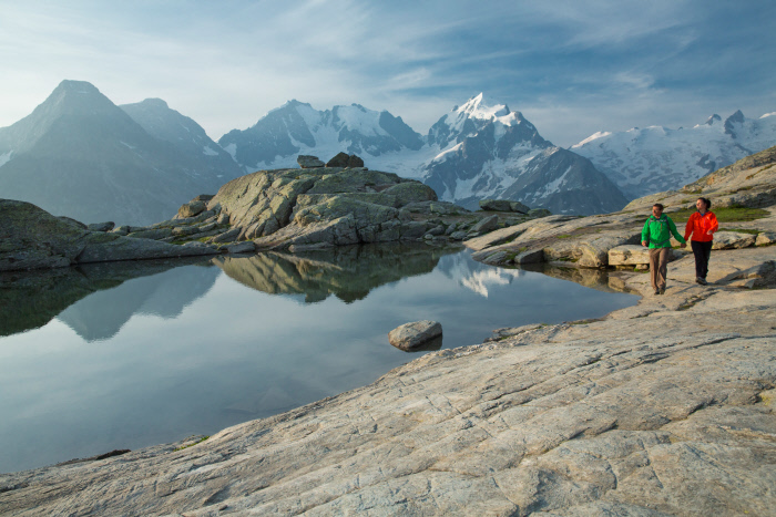 Kolem ledovce Morteratsch vedou turistické trasy, Švýcarsko