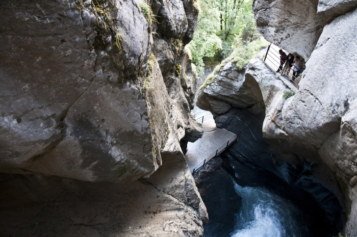 Soutěska u údolí Lauterbrunnen, Švýcarsko